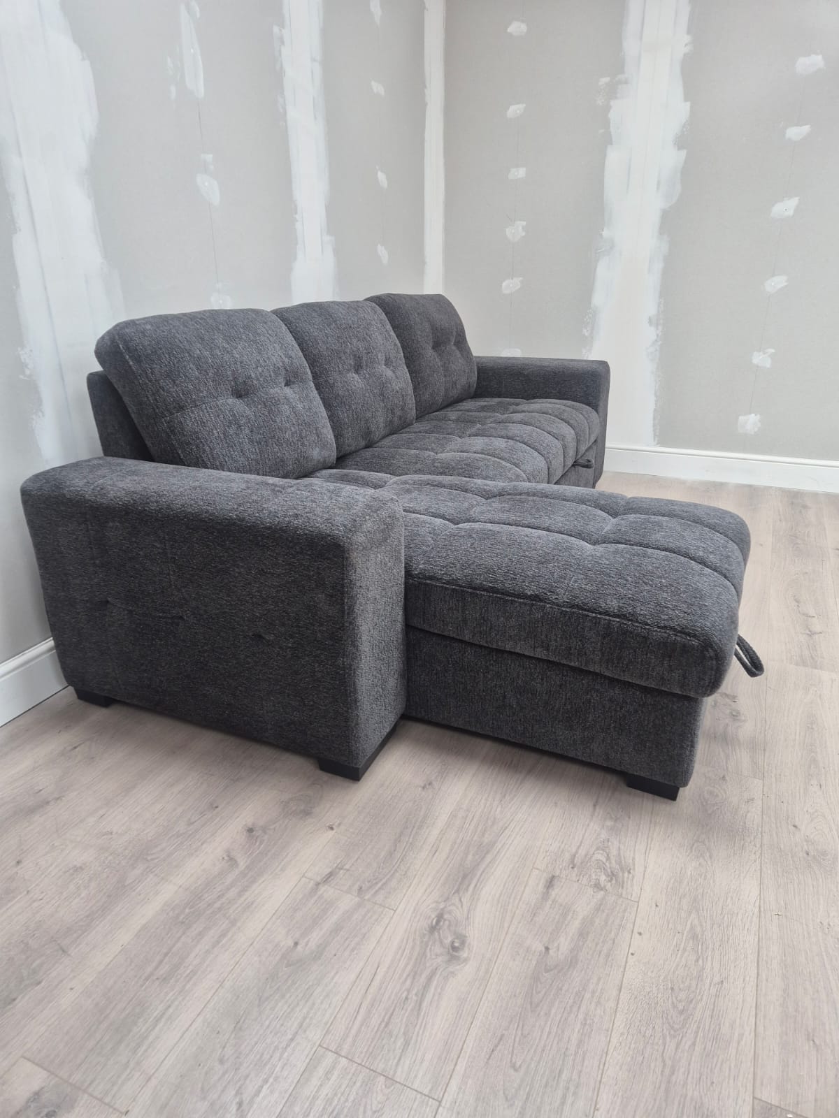Amalfi Universal Corner Sofa Bed in Grey - Clearance Beehive
