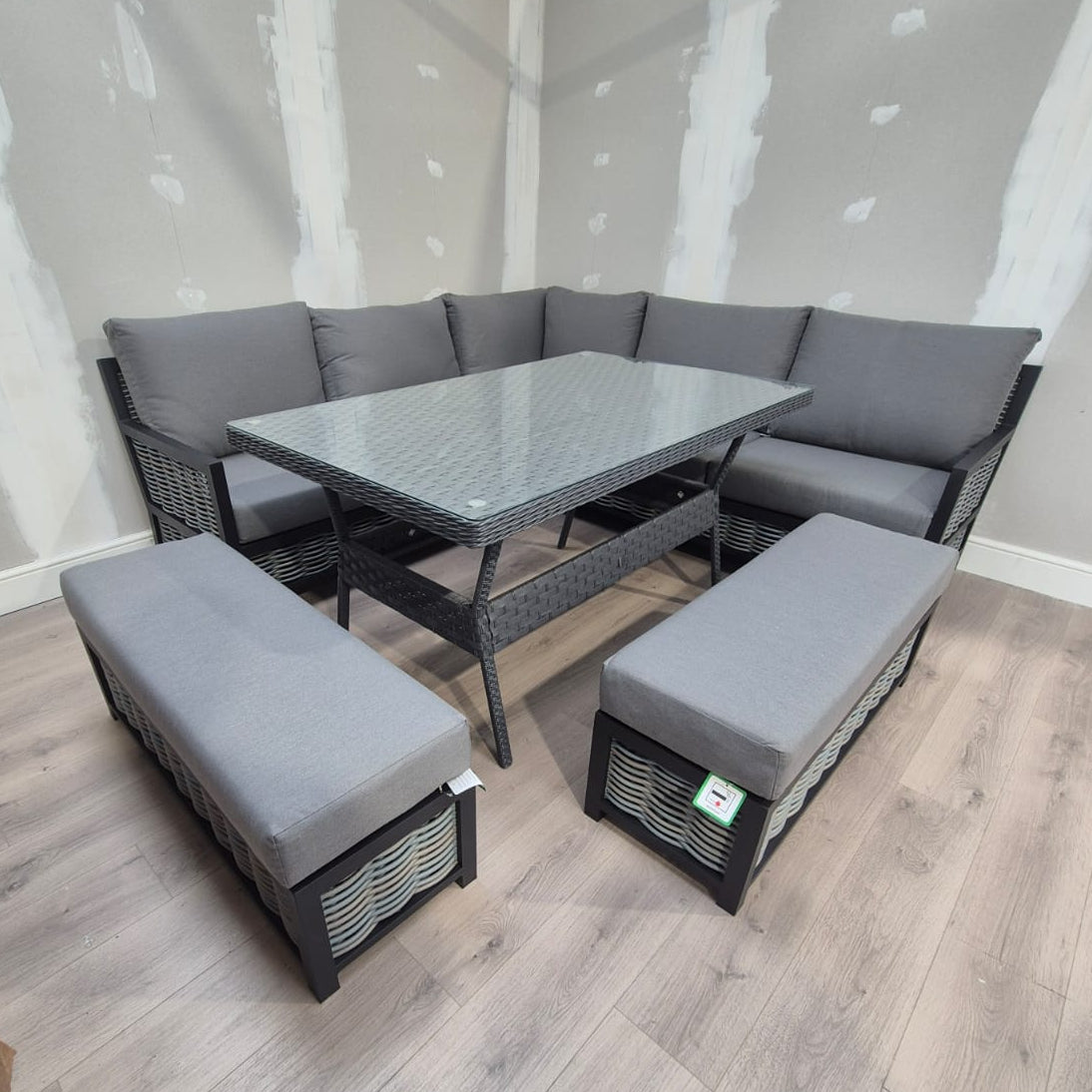 Aluminium Corner Dining Set - Clearance B Womack