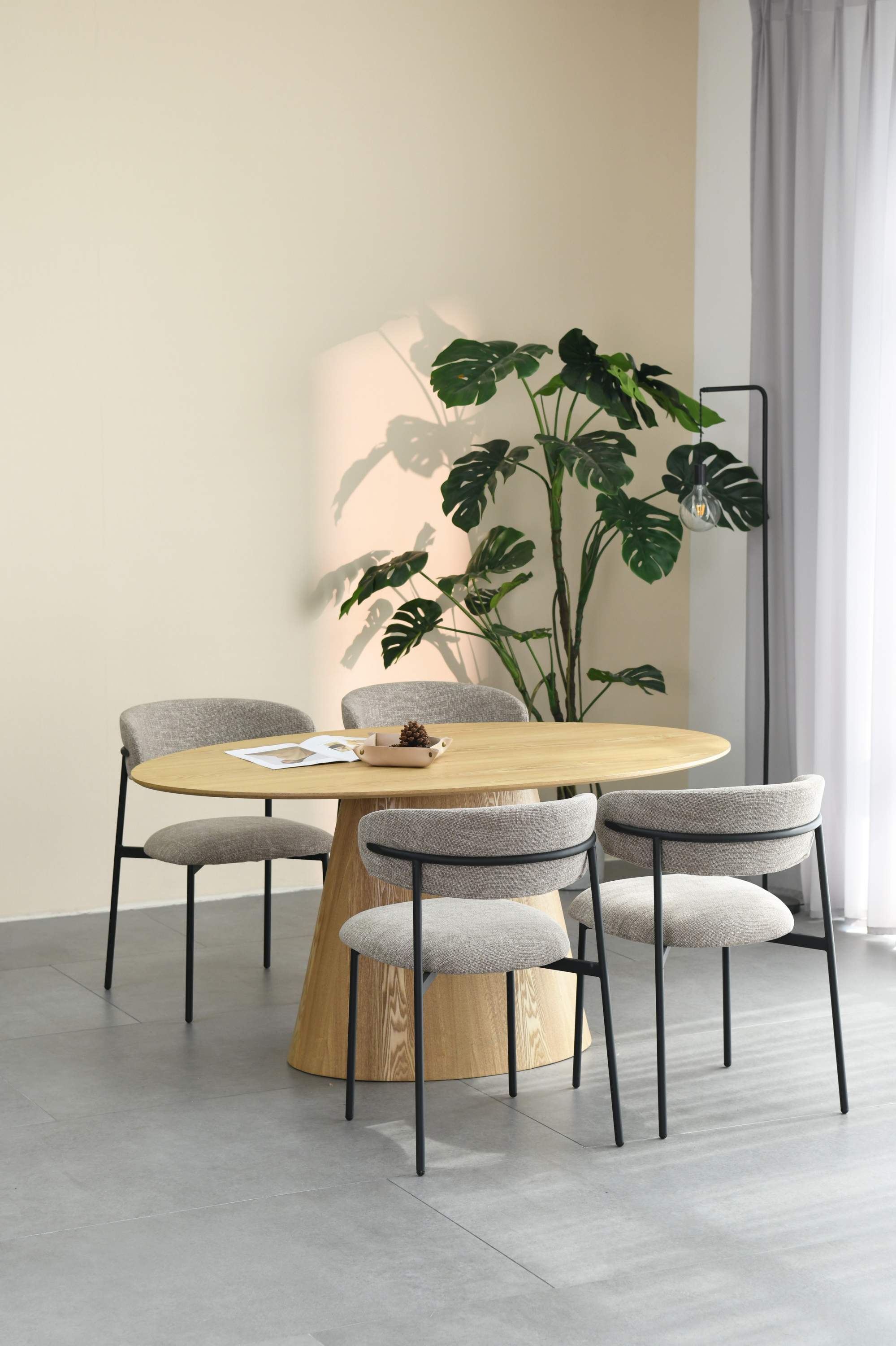 Cleveland Oval Natural Dining Table (7019401871424)