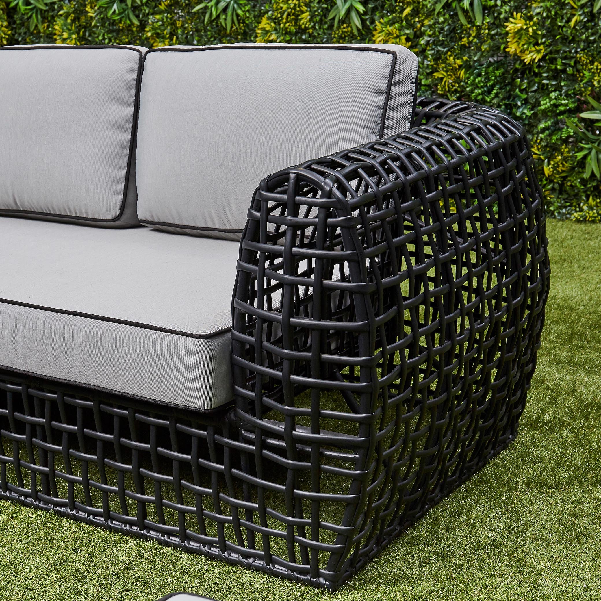 Indi Rattan Corner Sofa Set– Black (14930003329402)