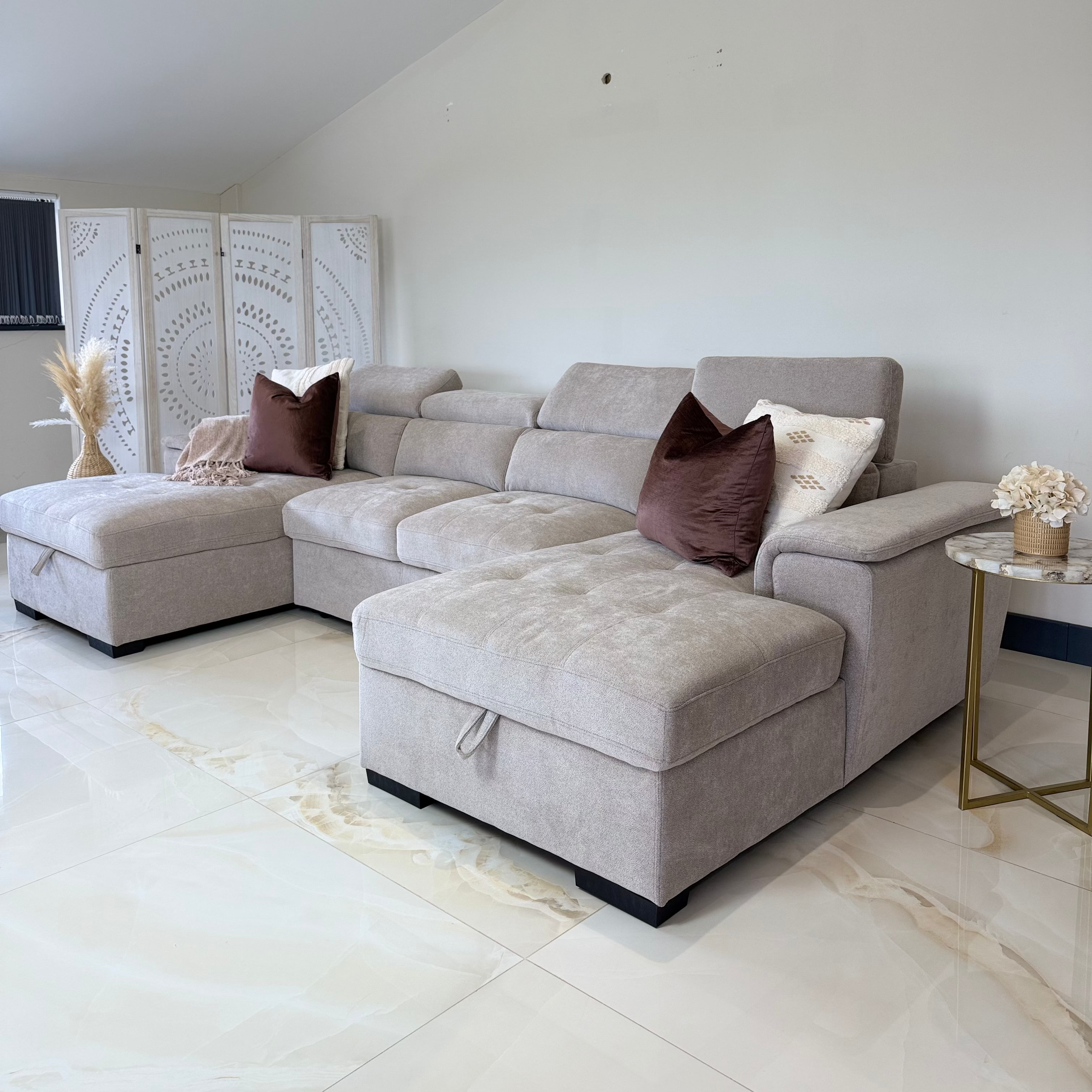 Luna U Shape Corner Sofabed in Beige Beehive