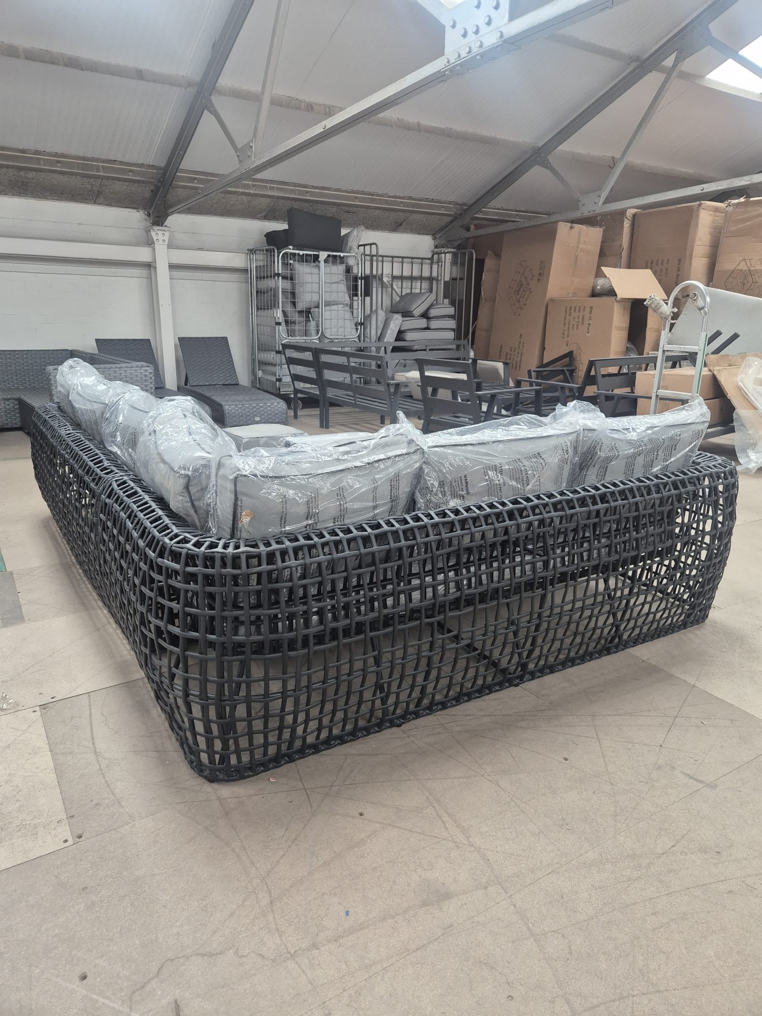 Indi Corner Sofa Set in Black - AMC Furniture