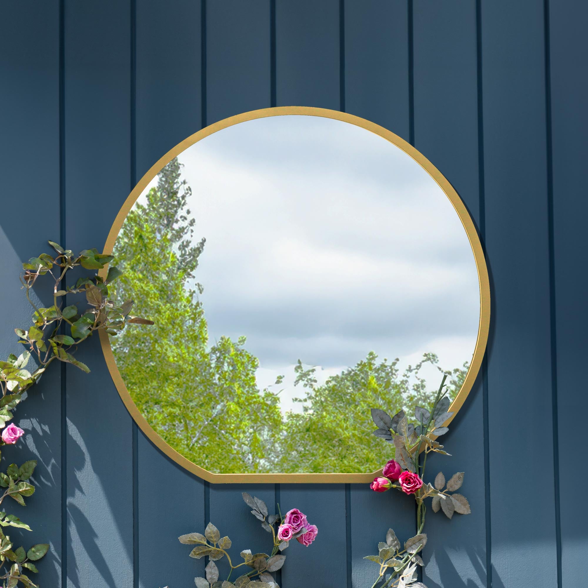 The Circulus - Gold Framed Flat Bottom Circular Garden Wall Mirror - Perfect for the Mantle! 33" X 31" (84CM X 80CM) (15010555724154)