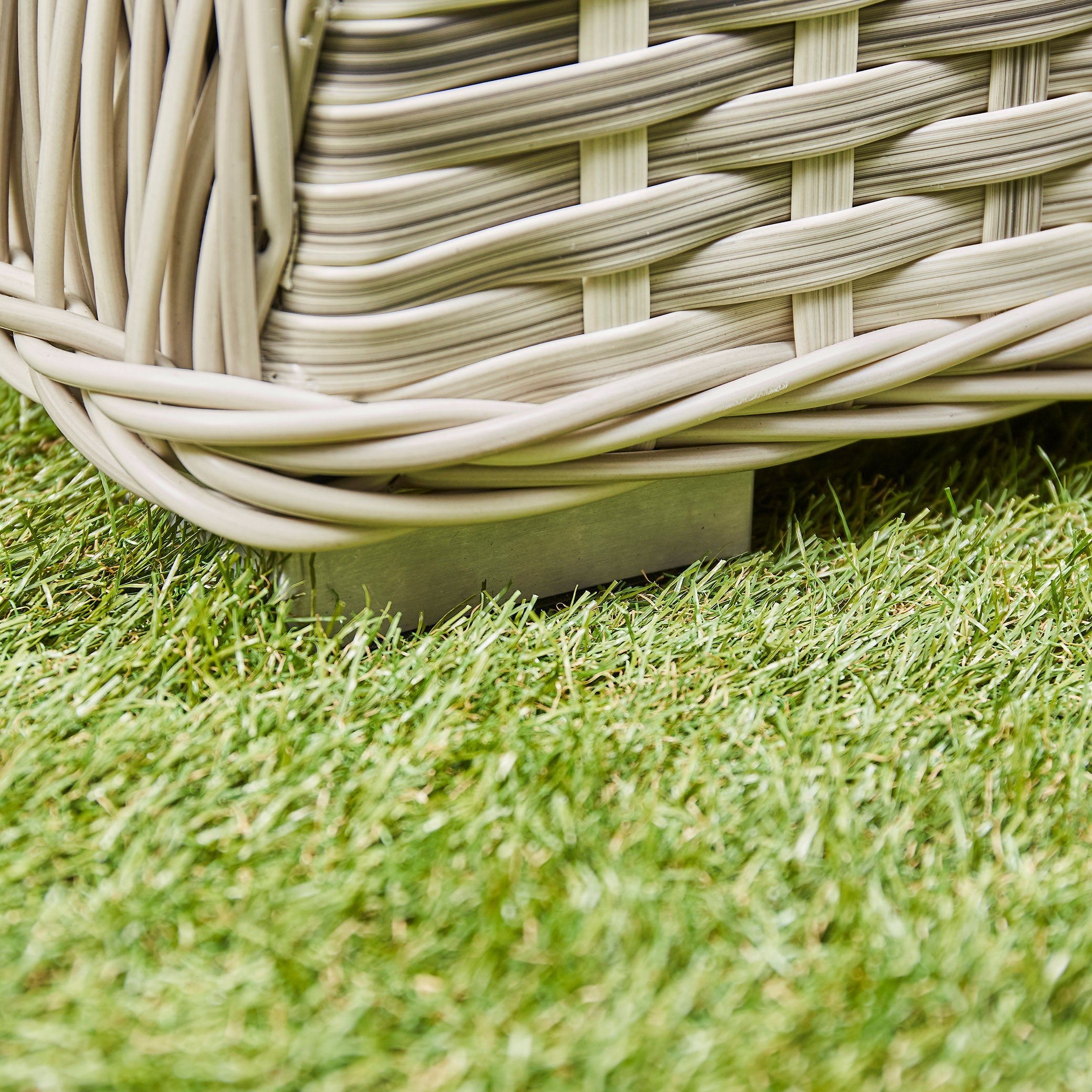 Grey Isla Rattan 3 seater sofa with cushion (14929979736442)