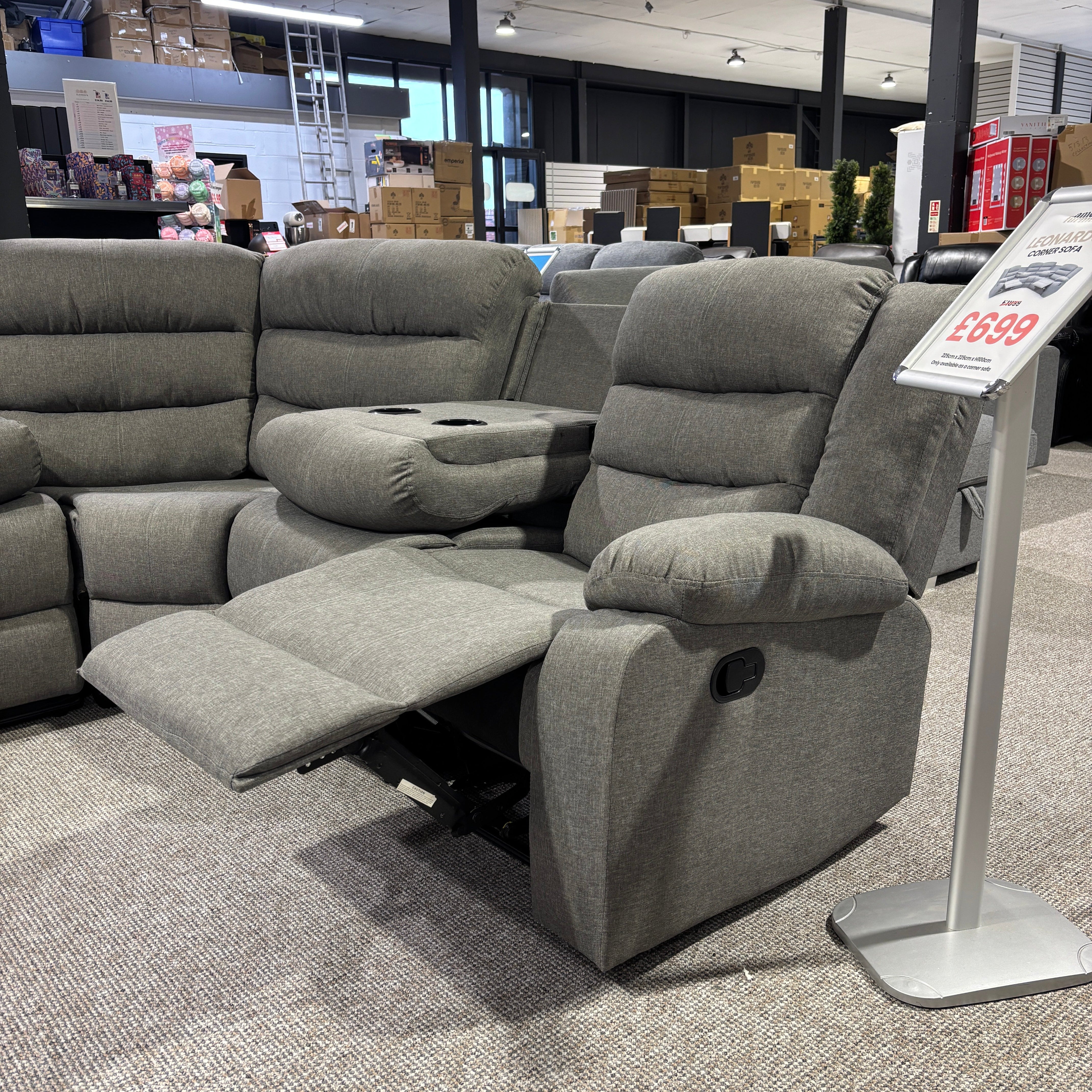 Leonardo Manual Reclining Corner Sofa (Ex Display)