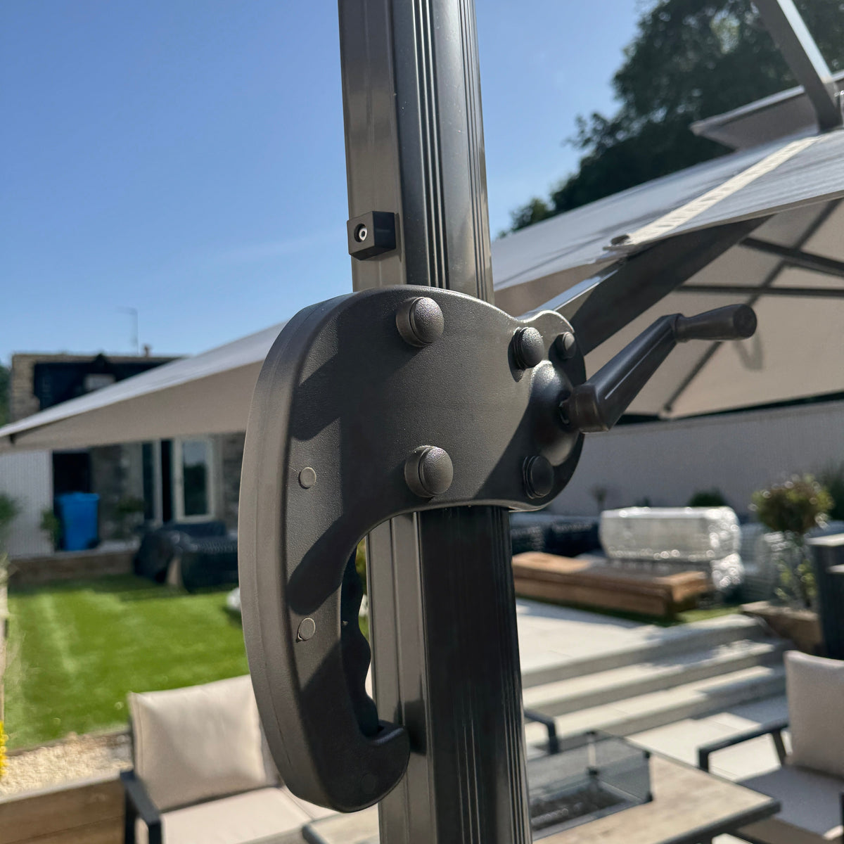 3m Rotating Cantilever Parasol in Dark Grey (Base included) B Womack