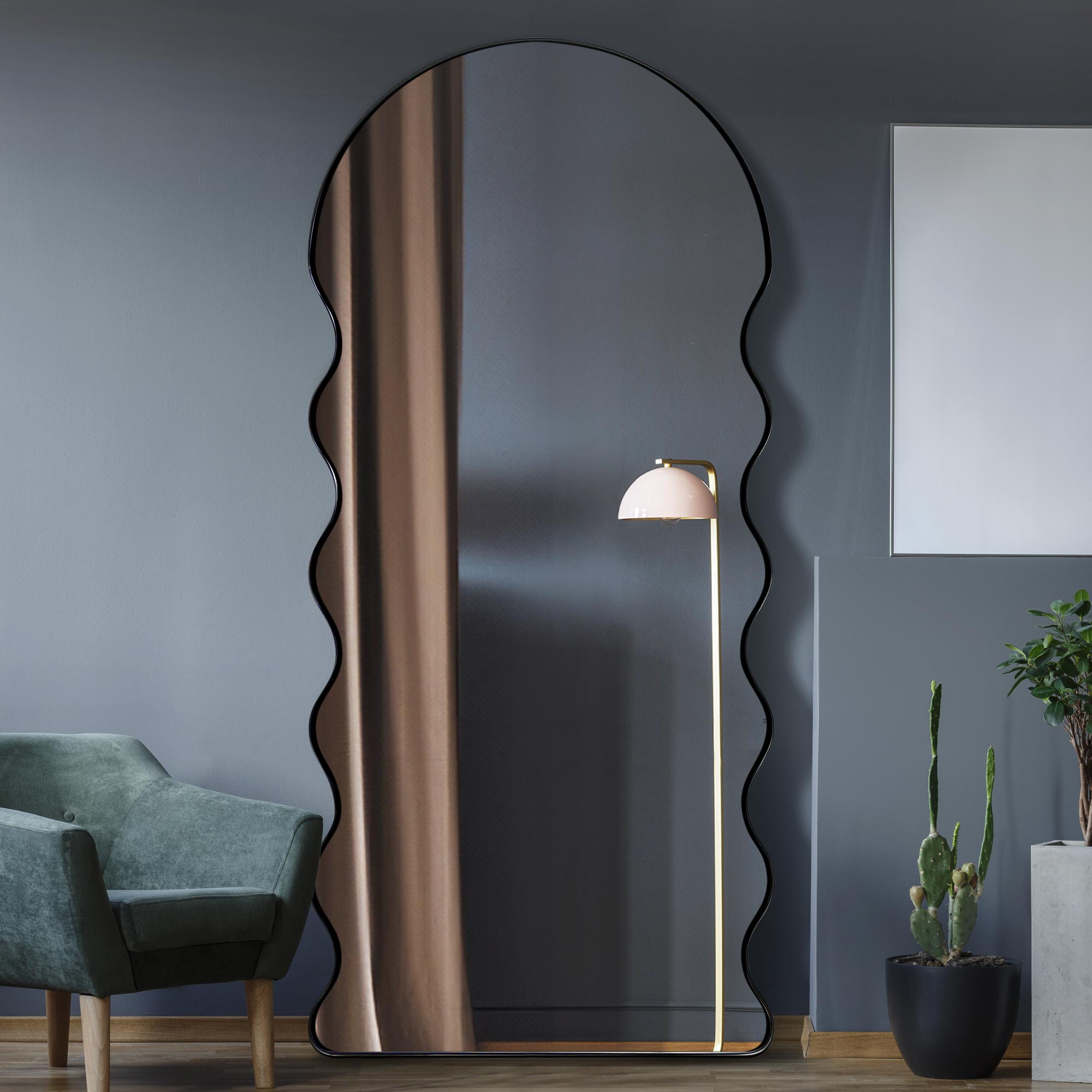 The Fluctus - New Black Metal Dome Arch Topped Wavy Tray Effect Frame Wall Mirror 71" X 31" (180CM X 80CM). (15010561819002)