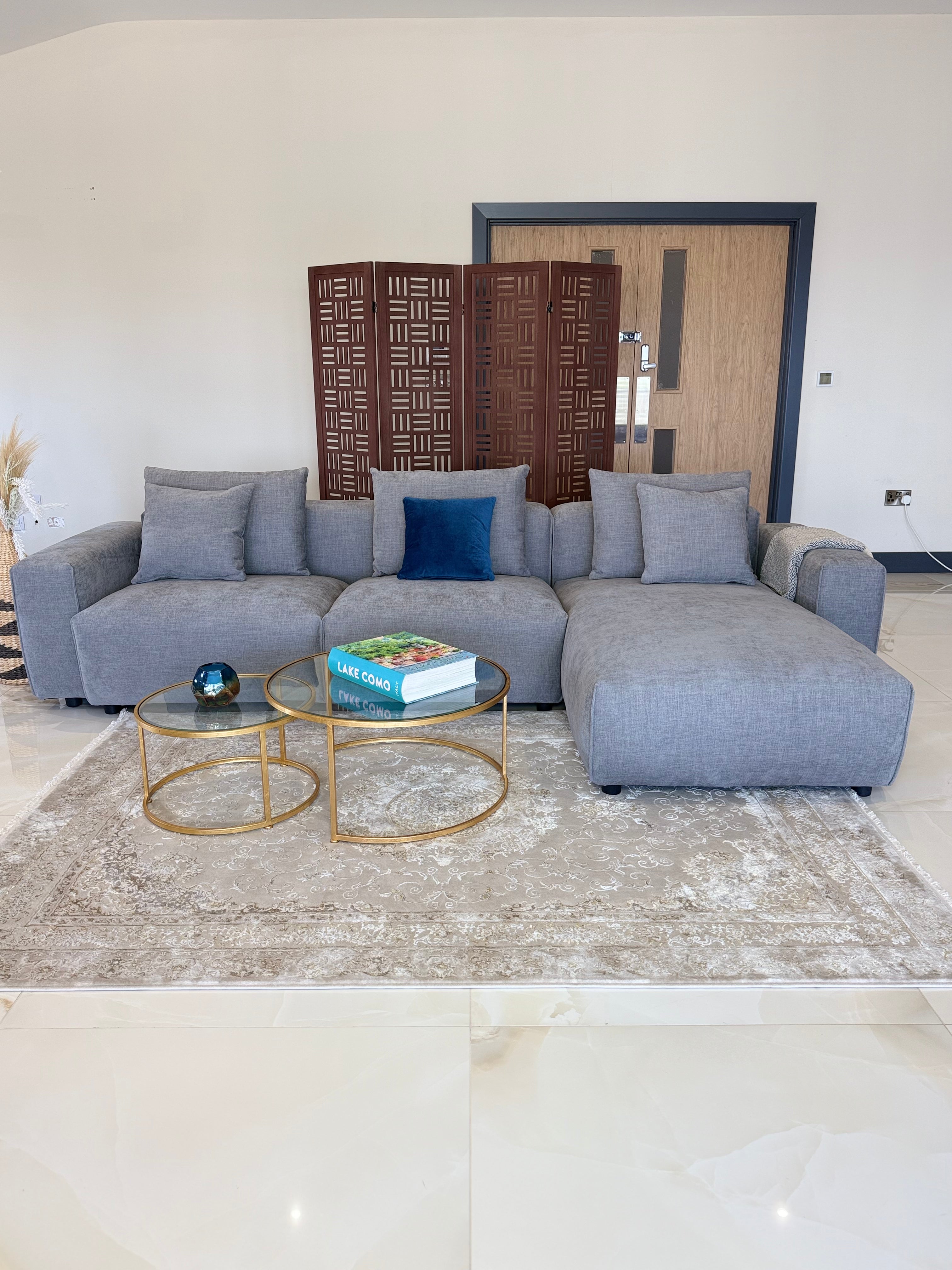 Phoebe Sofa Grey Universal Corner Beehive
