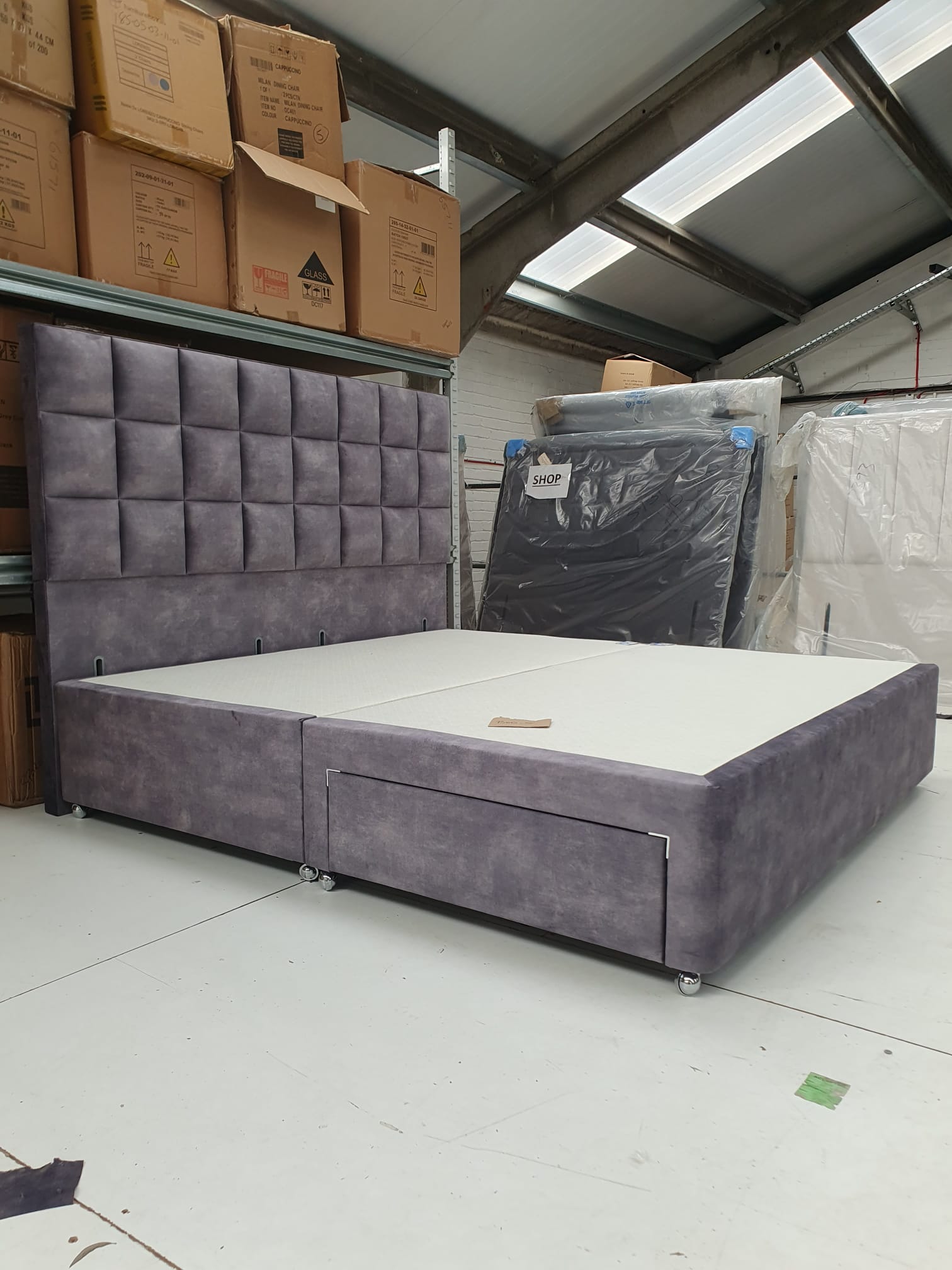 Superking Cube 54" headboard and 2 drawer base in joy armour
