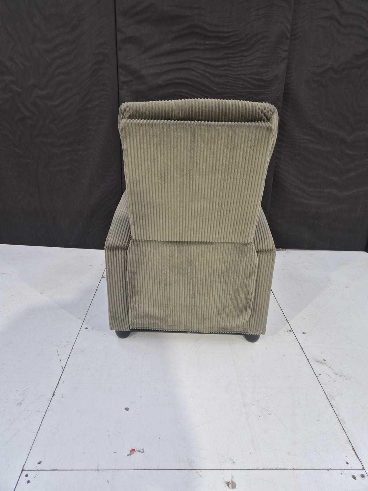 Sanza Corduroy Upholstered Recliner 49216 - AMC Furniture