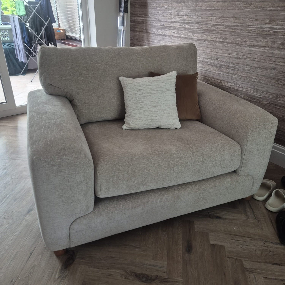 Eden Loveseat in Sand Lebus