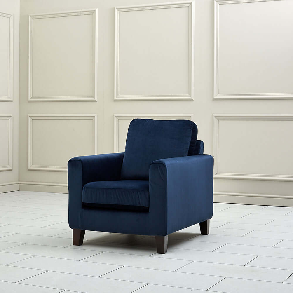 Bailey Armchair - Front View (5861735137344)