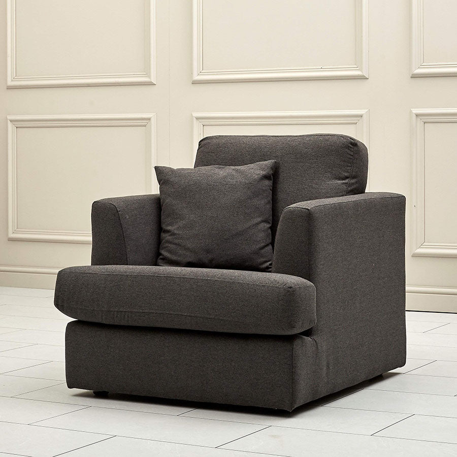 Stratus Armchair - Front view (5856030064704)