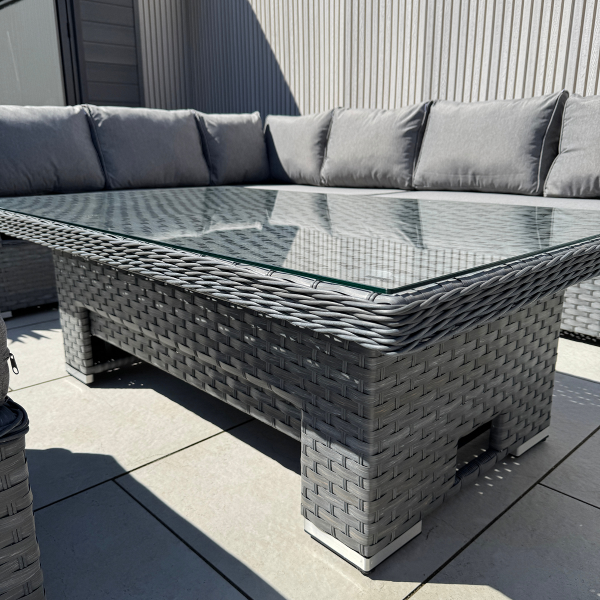 Capri Rising - AMC Furniture