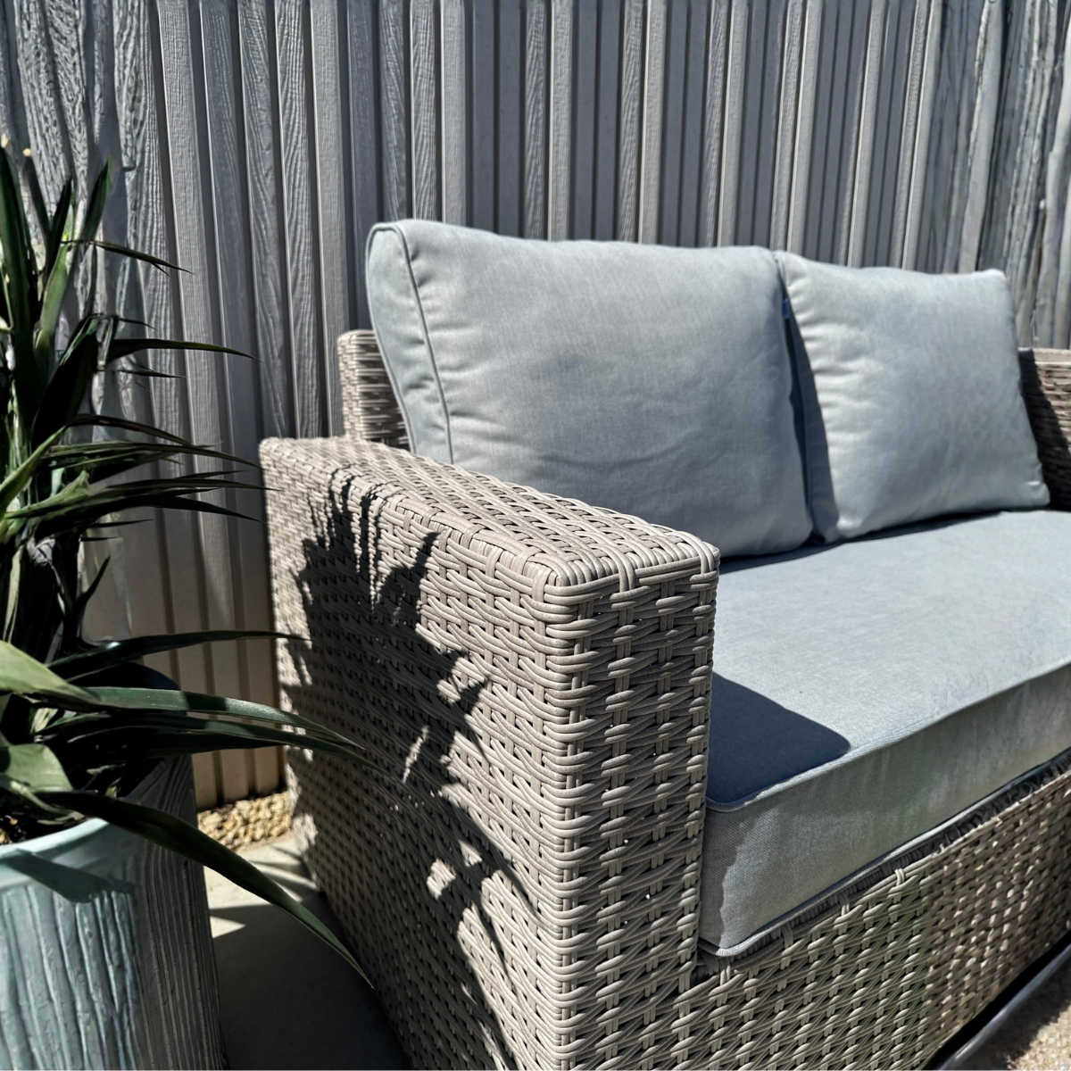 Santorini Square Rising Set with Firepit - AMC Furniture