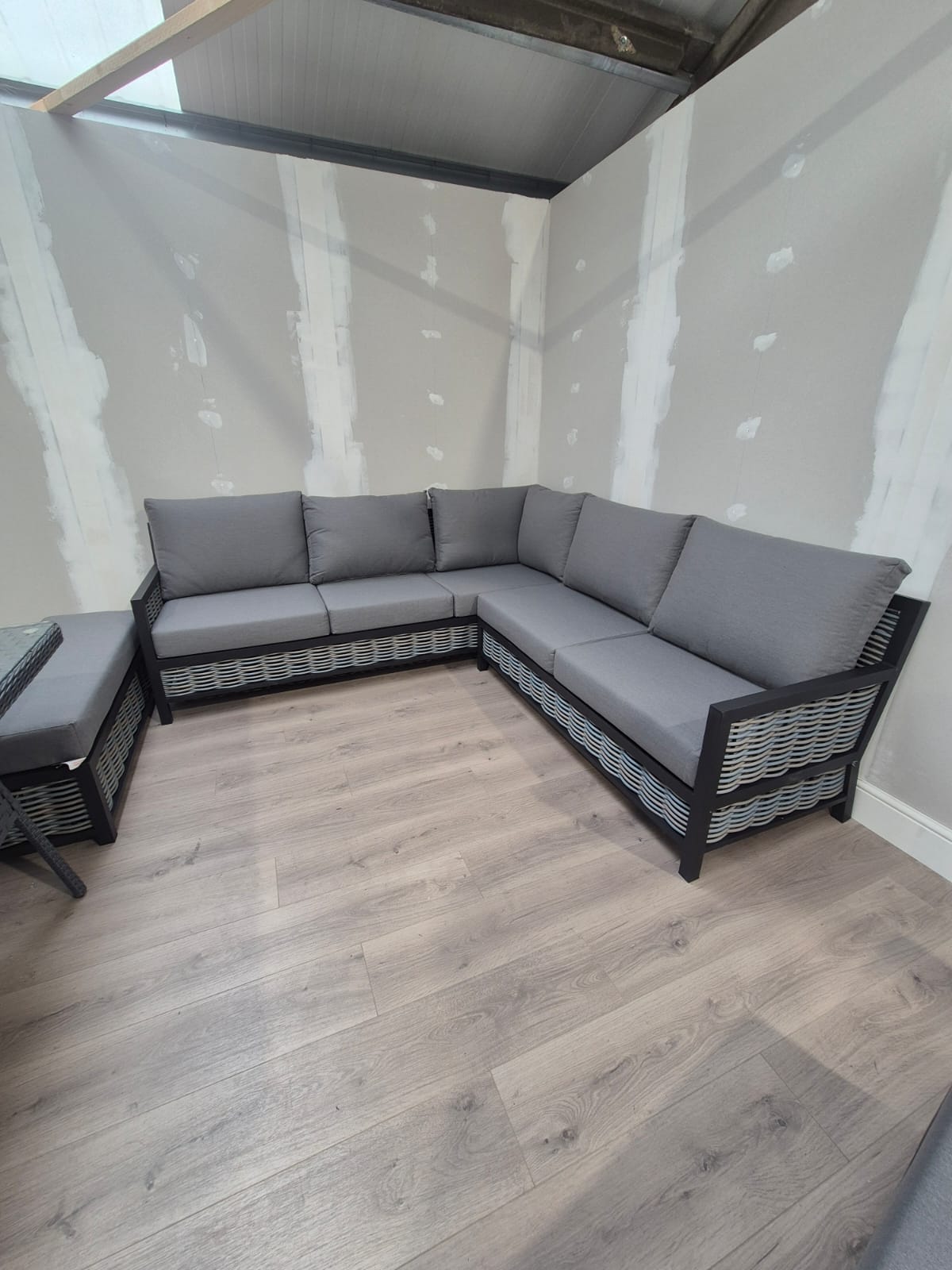 Aluminium Corner Dining Set - Clearance B Womack
