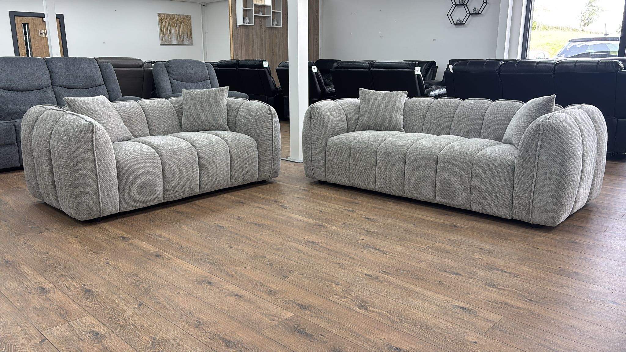 Vienna 3 Seater Sofa in Grey (15181831766394)