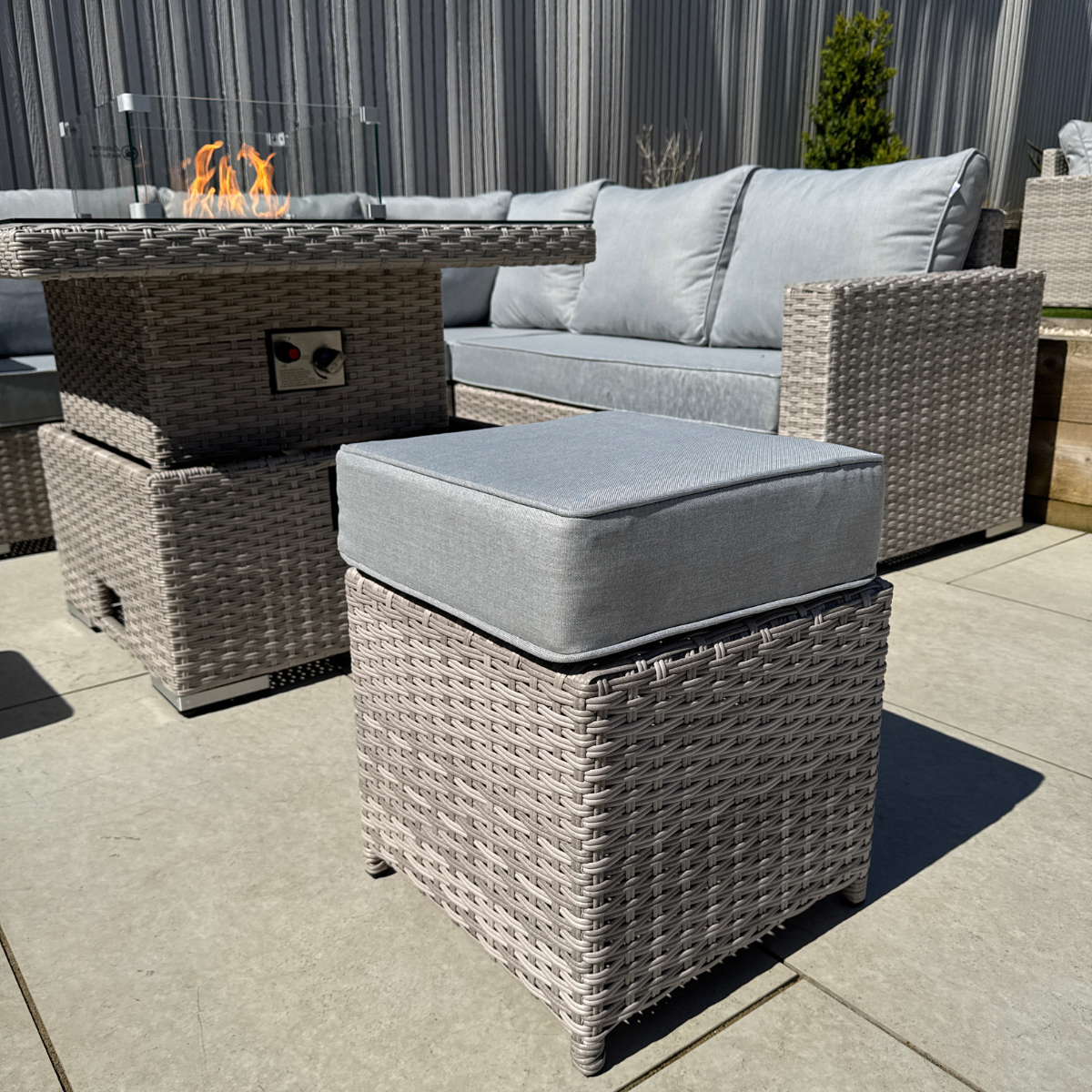 Santorini Square Rising Set with Firepit - AMC Furniture