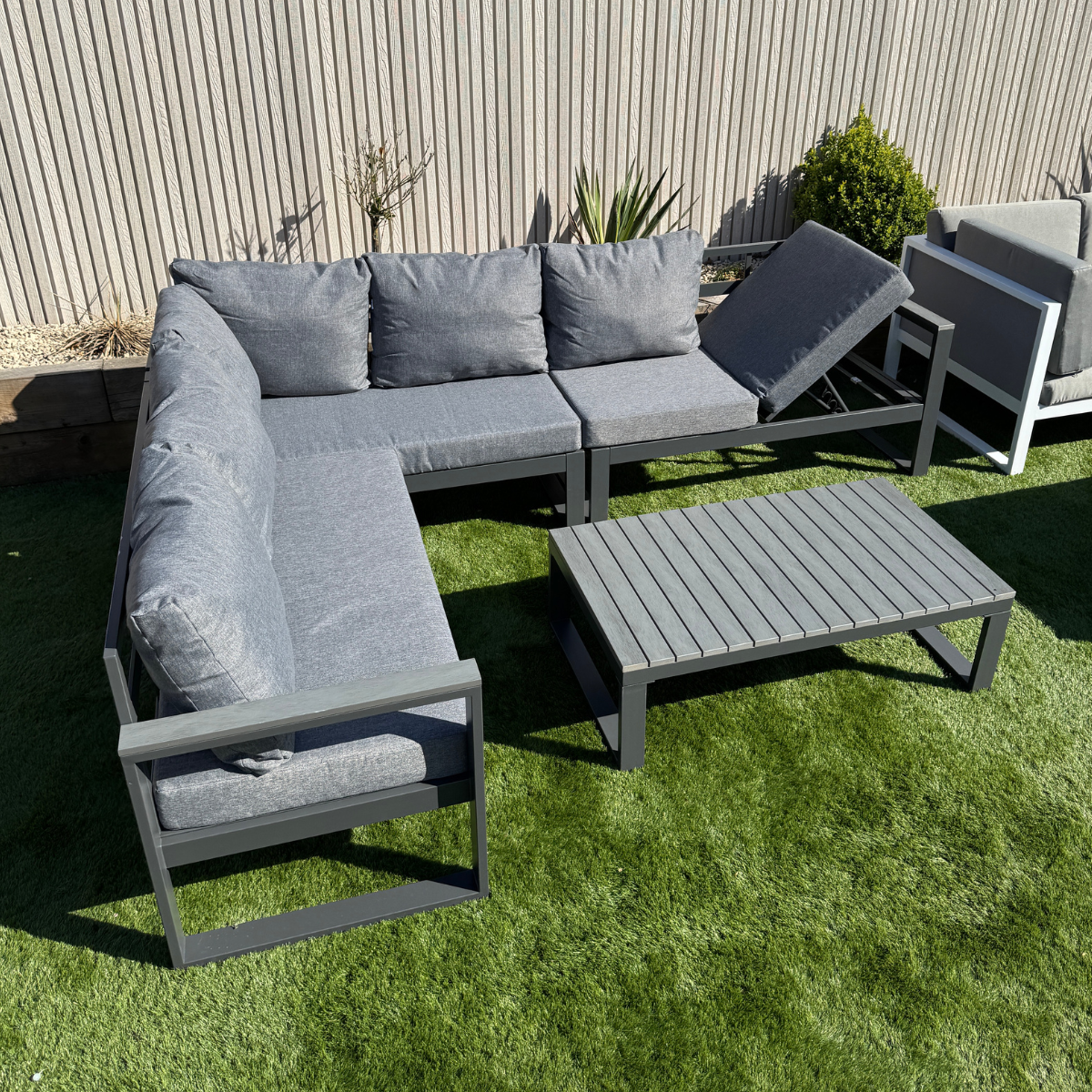 Luxe LHF Corner Set Charcoal Aluminium Frame With Grey Cushions - AMC Furniture