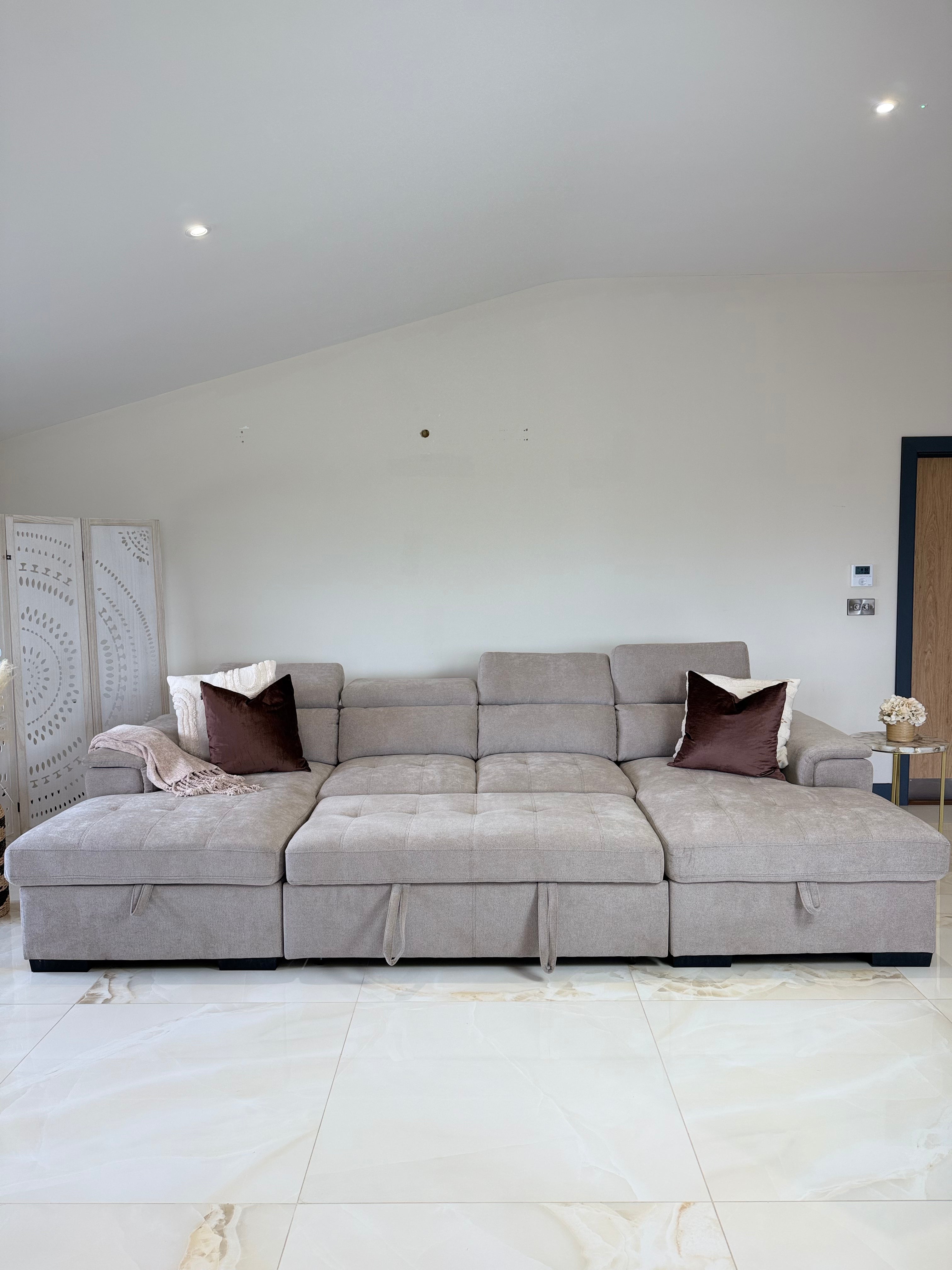 Luna U Shape Corner Sofabed in Beige Beehive