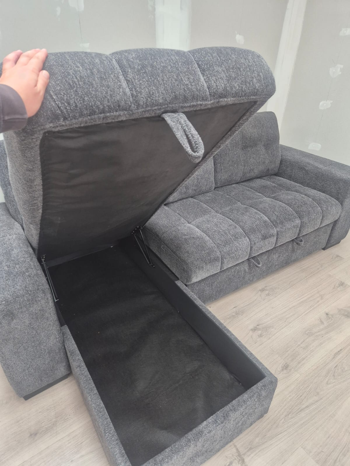 Amalfi Universal Corner Sofa Bed in Grey - Clearance Beehive
