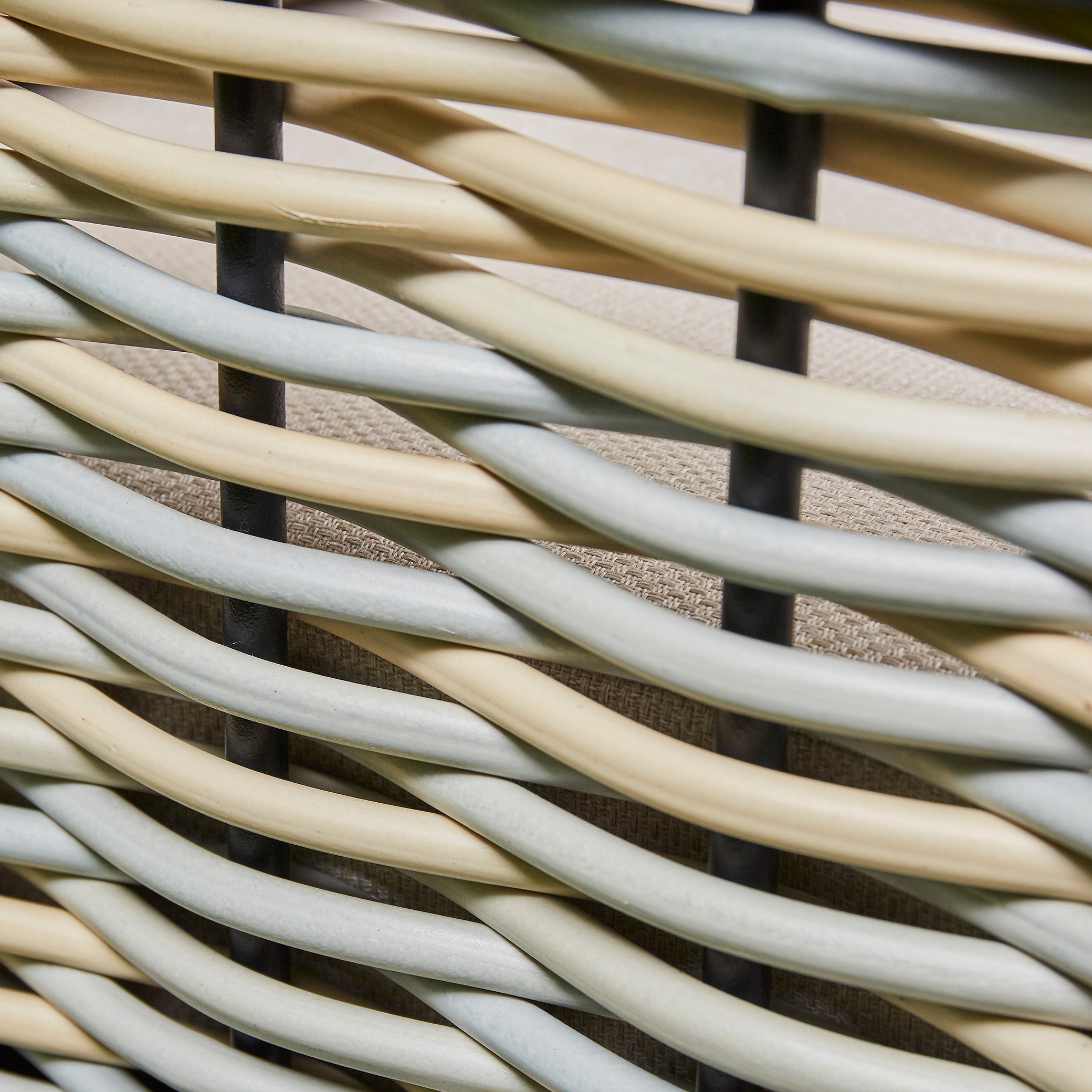 Beige Ivy Aluminium and rattan bench - close view (14929993597306)