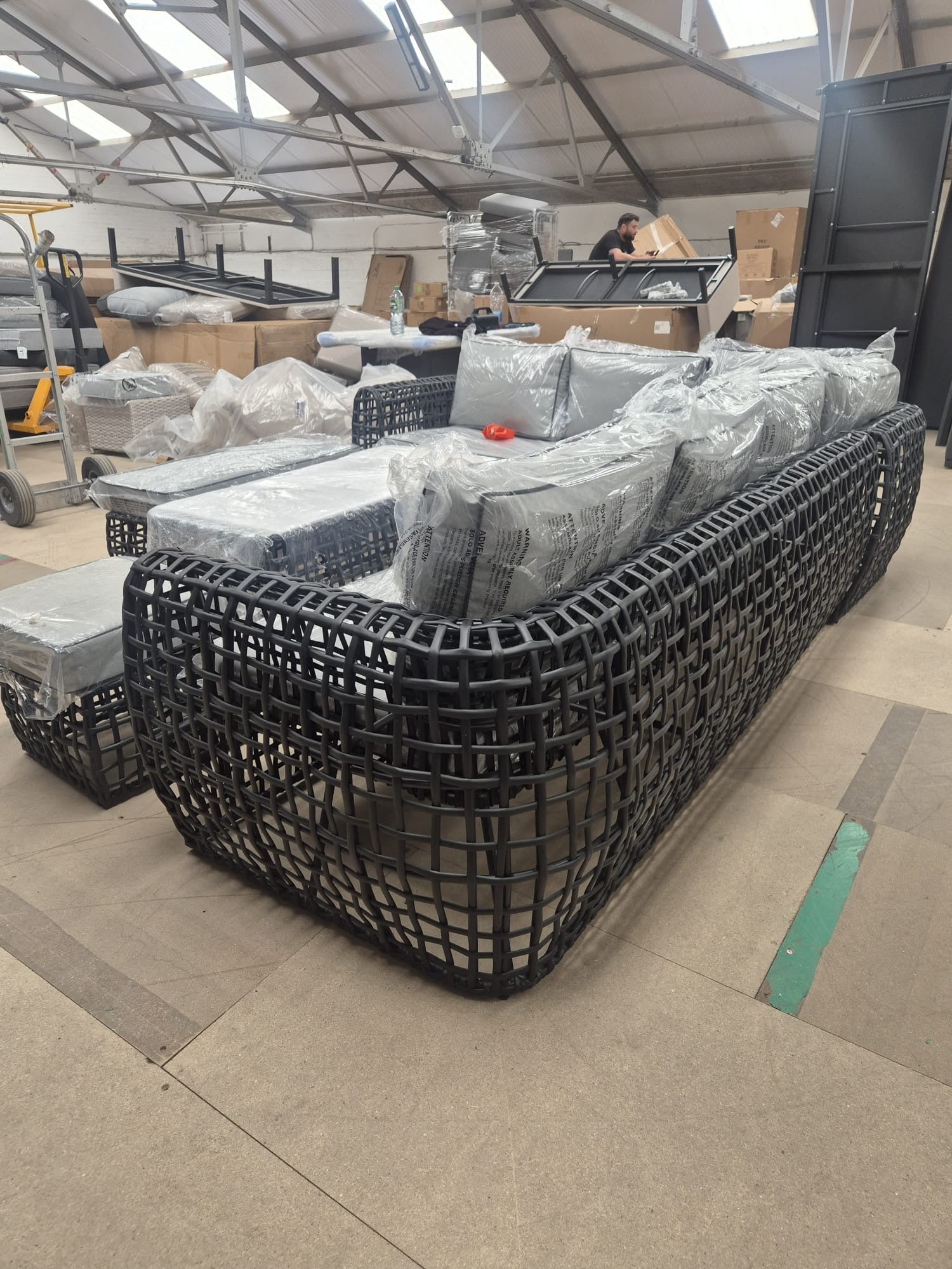 Indi Corner Sofa Set in Black - AMC Furniture