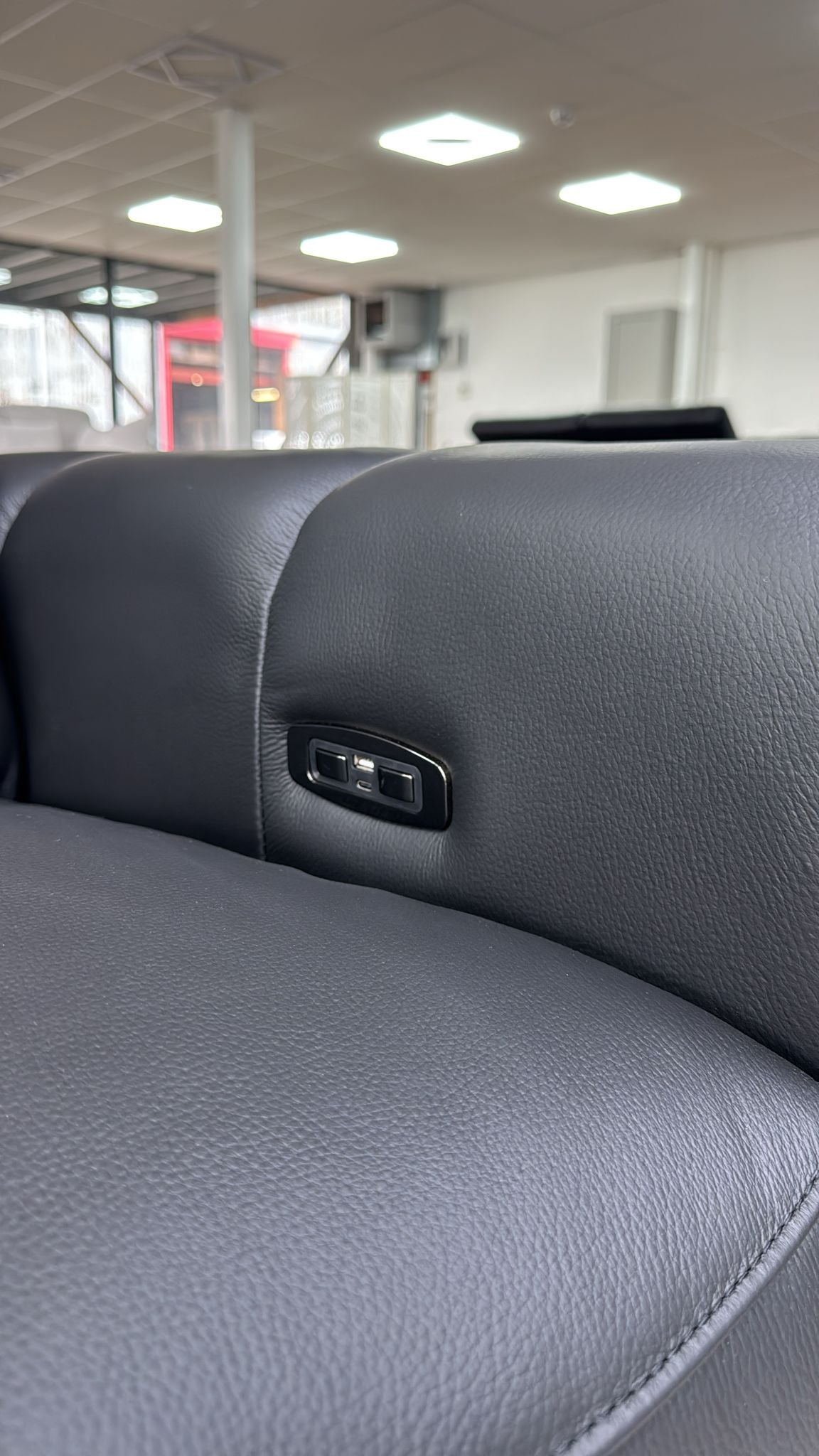 Como Leather 3+2 Seater Electric Reclining Sofa Set - charging point view 