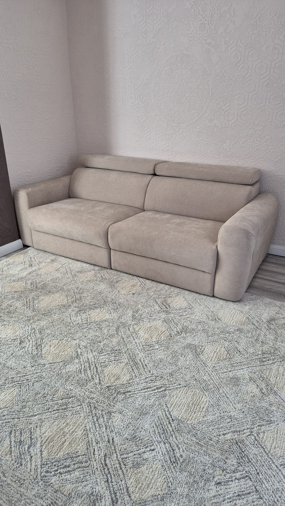 Raye 3 Seater Electric Sofa Bed in Beige