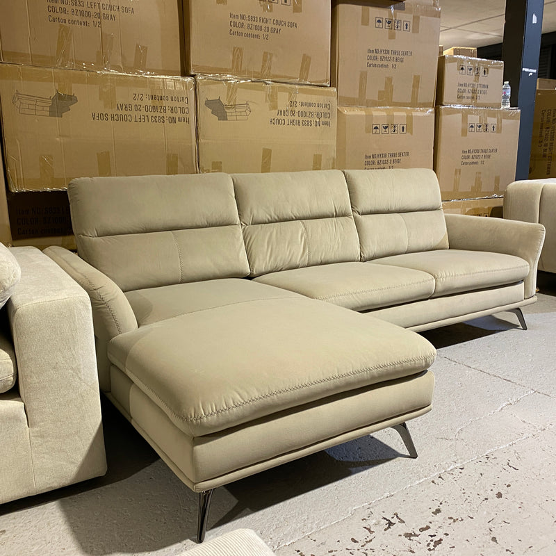 S833 Corner Sofa in Light Grey Velvet (6766466826304)