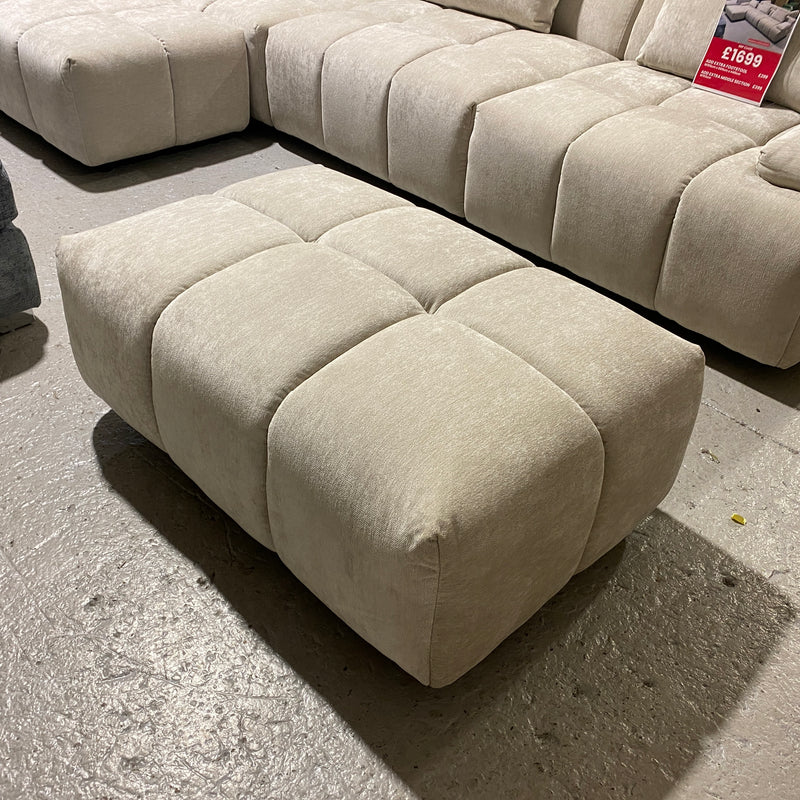 S867 Ottoman (6794382442560)
