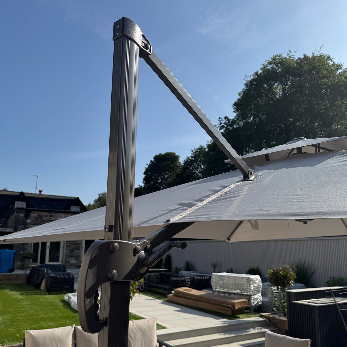 3m Rotating Cantilever Parasol in Dark Grey (Base included) B Womack