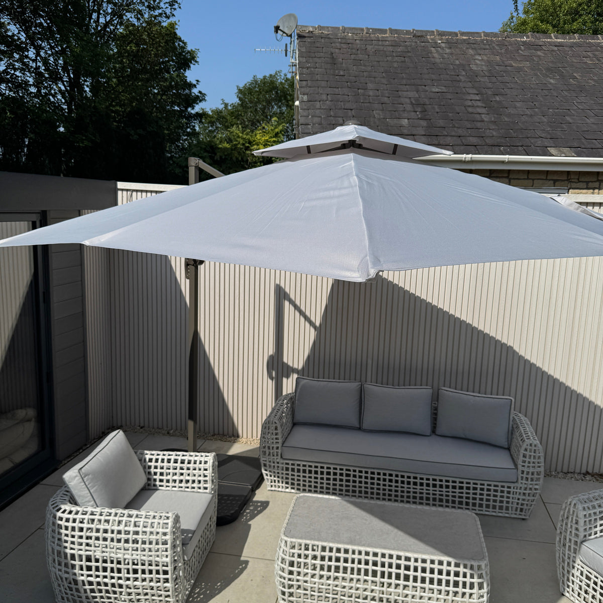 3m Rotating Cantilever Parasol in Medium Grey (Base Included) B Womack