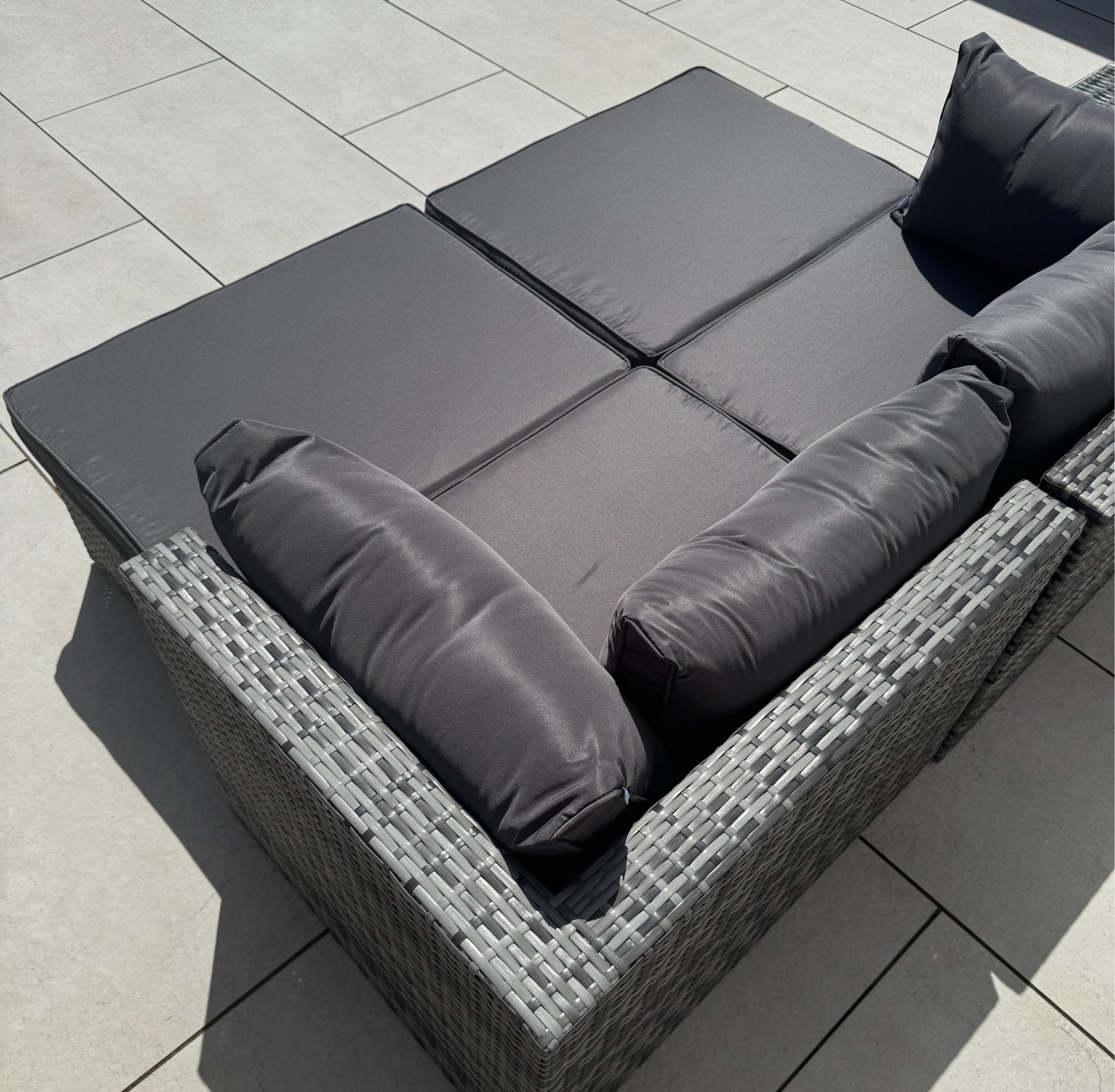 Verona Modular Lounge Sofa Set with Side Table in Grey Rattan (Includes FREE Cover) - AMC Furniture