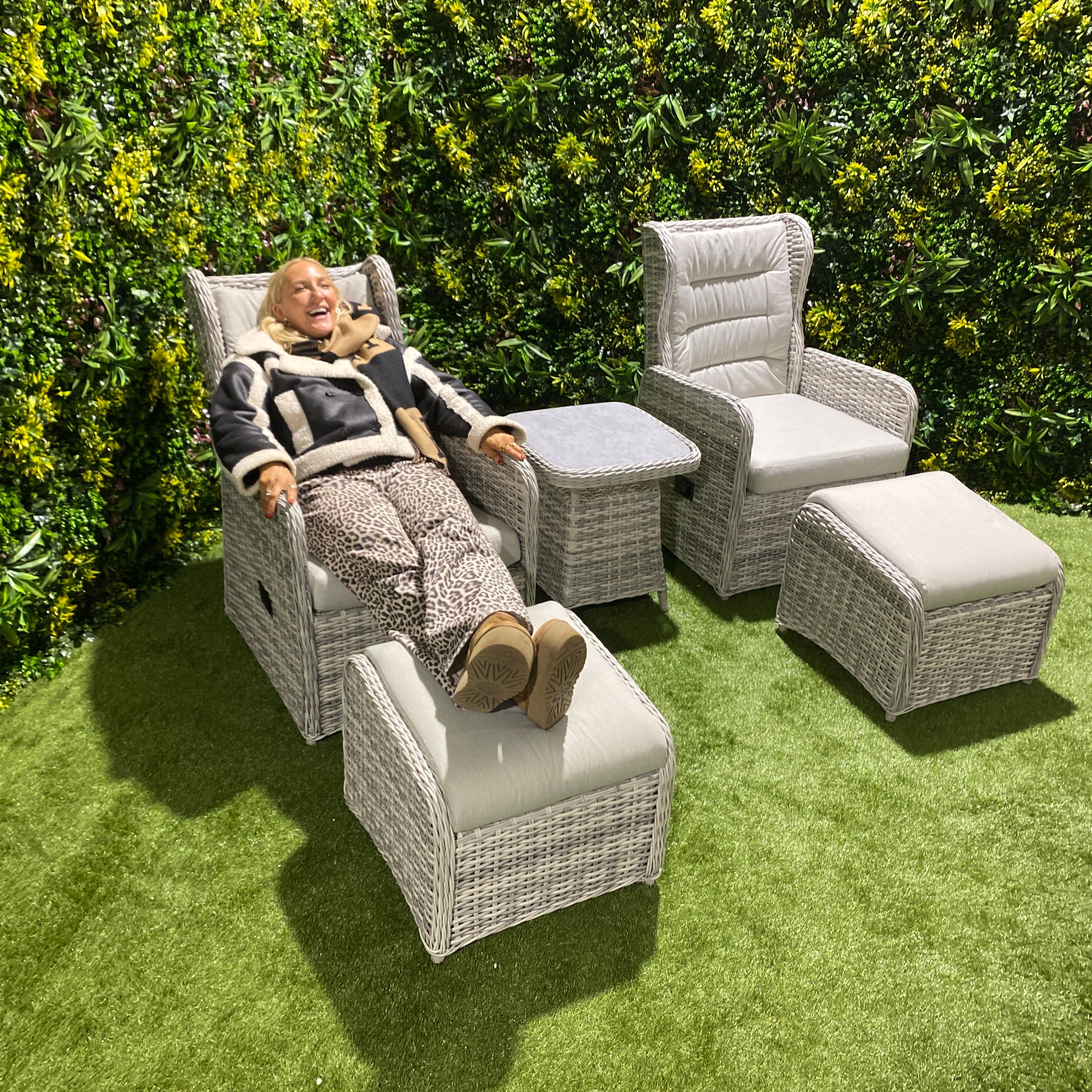 Willow Reclining 5 Piece Lounge Set (14930009850234)