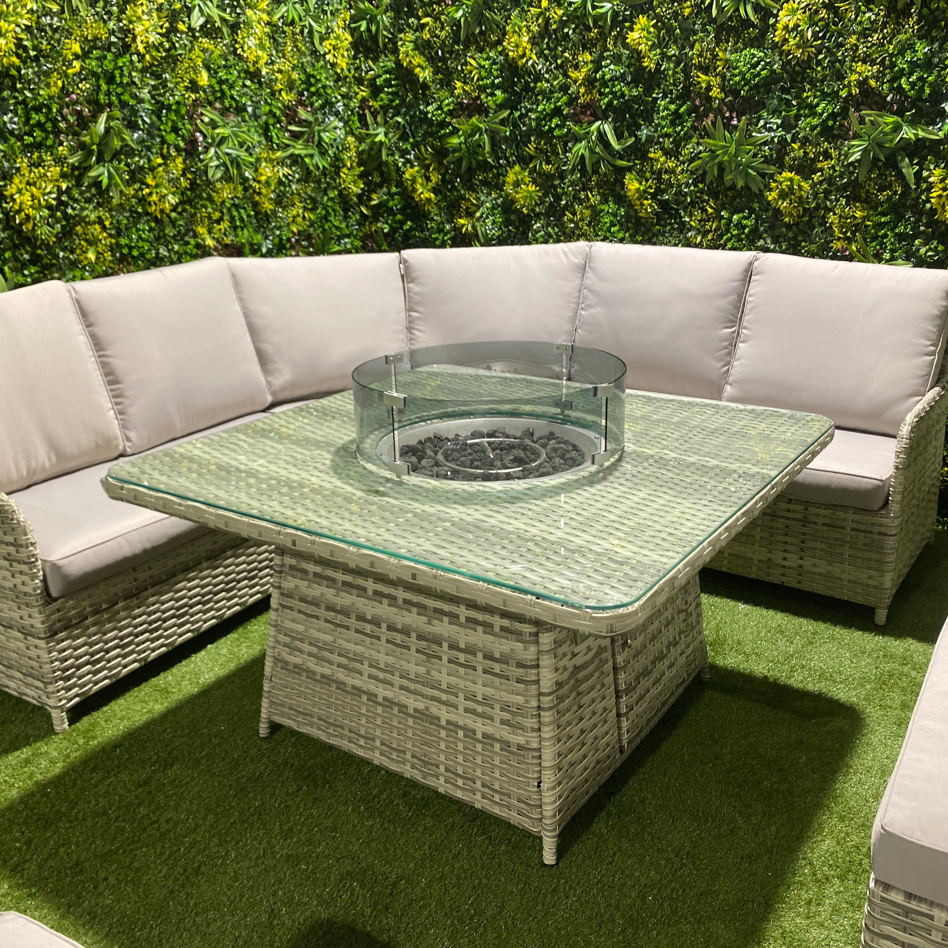 Lola Firepit Dining Set (14930007720314)