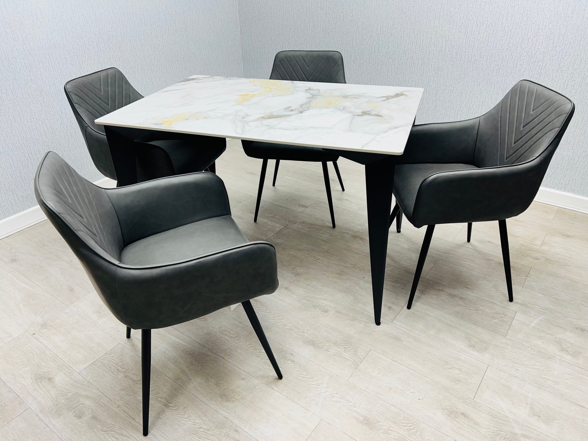 Miami Ceramic Cream & Gold Table,2 (15294077600122)