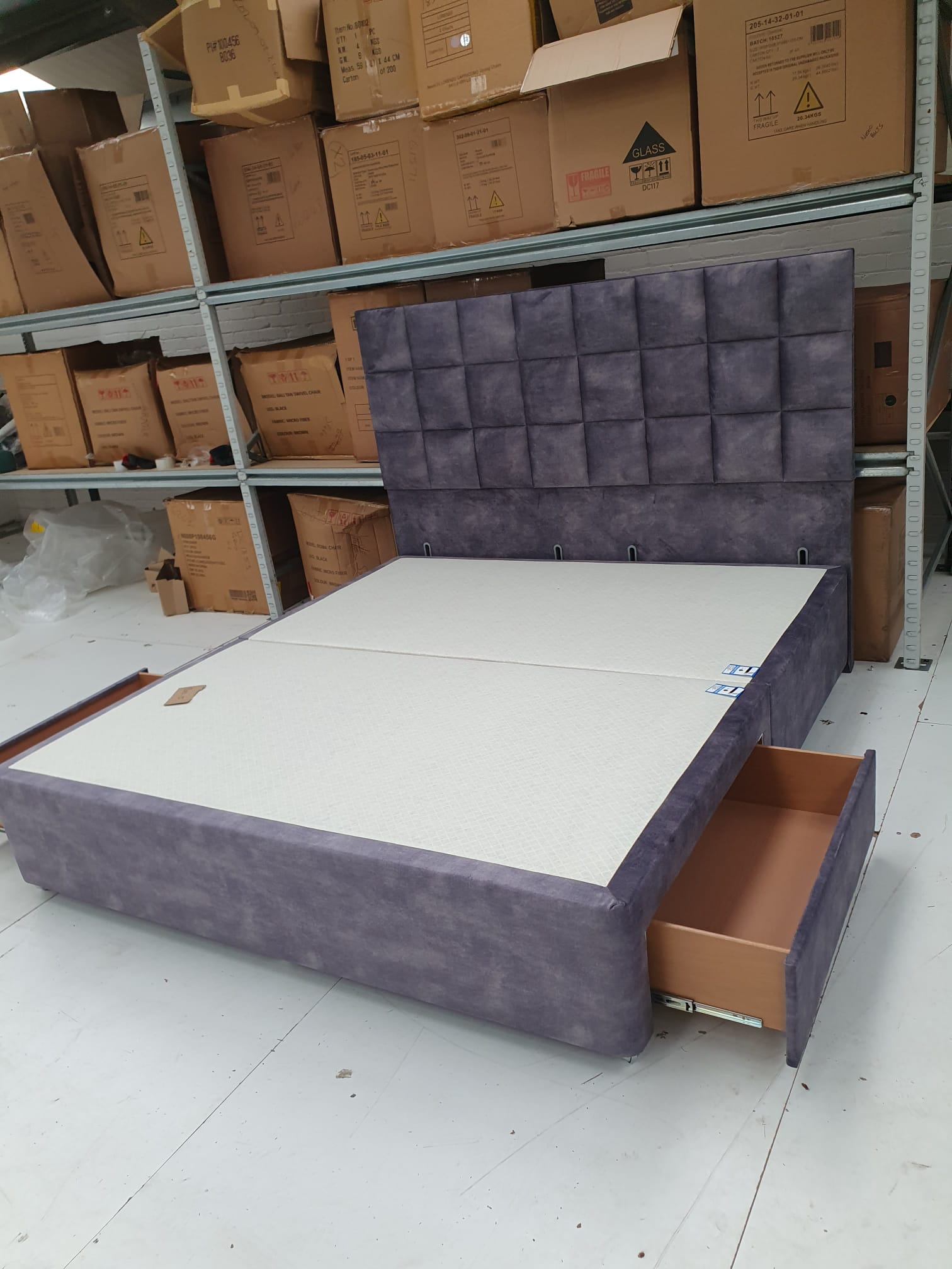 Superking Cube 54" headboard and 2 drawer base in joy armour