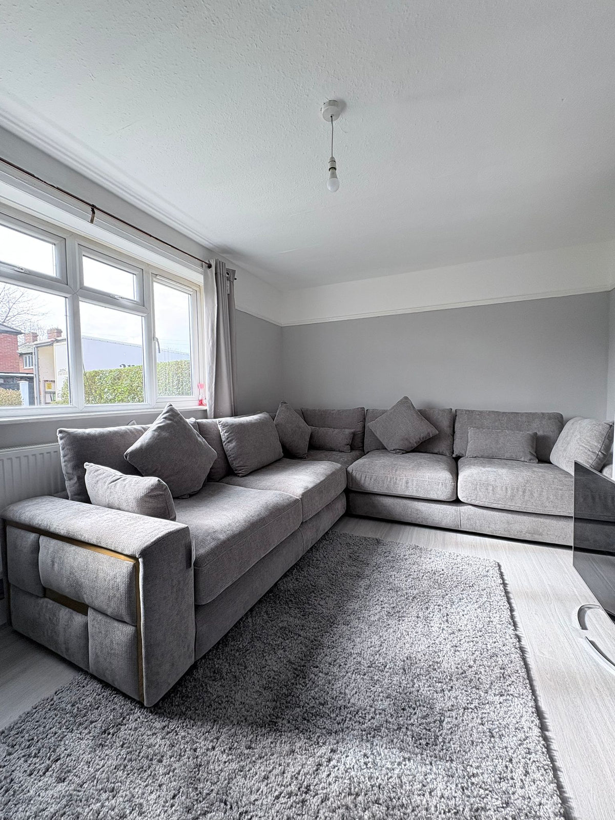 Sola Large Corner Sofa in Grey