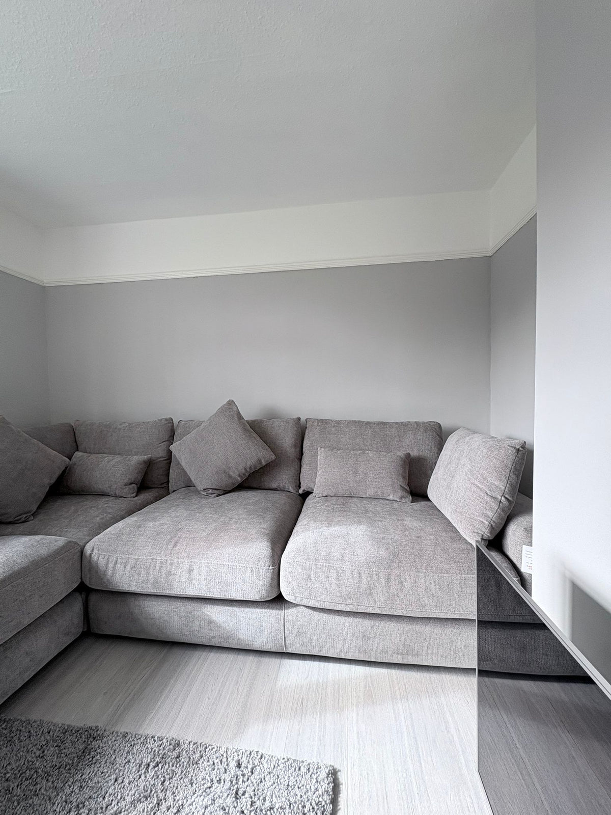 Sola Large Corner Sofa in Grey