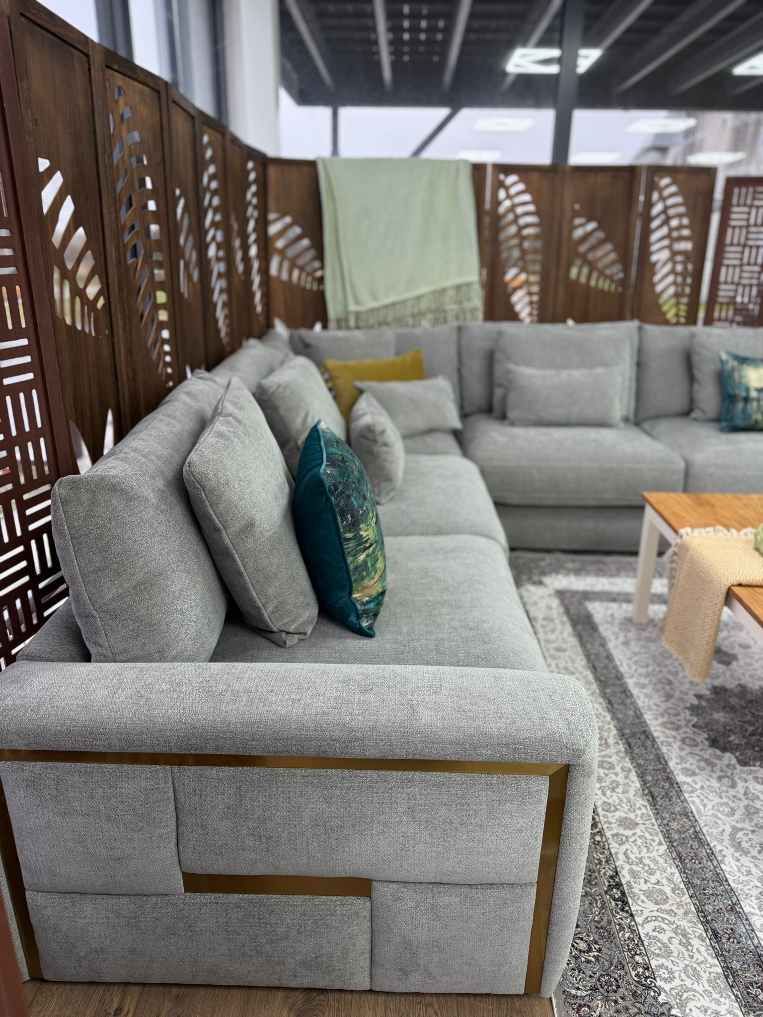 Sola large corner sofa grey 2