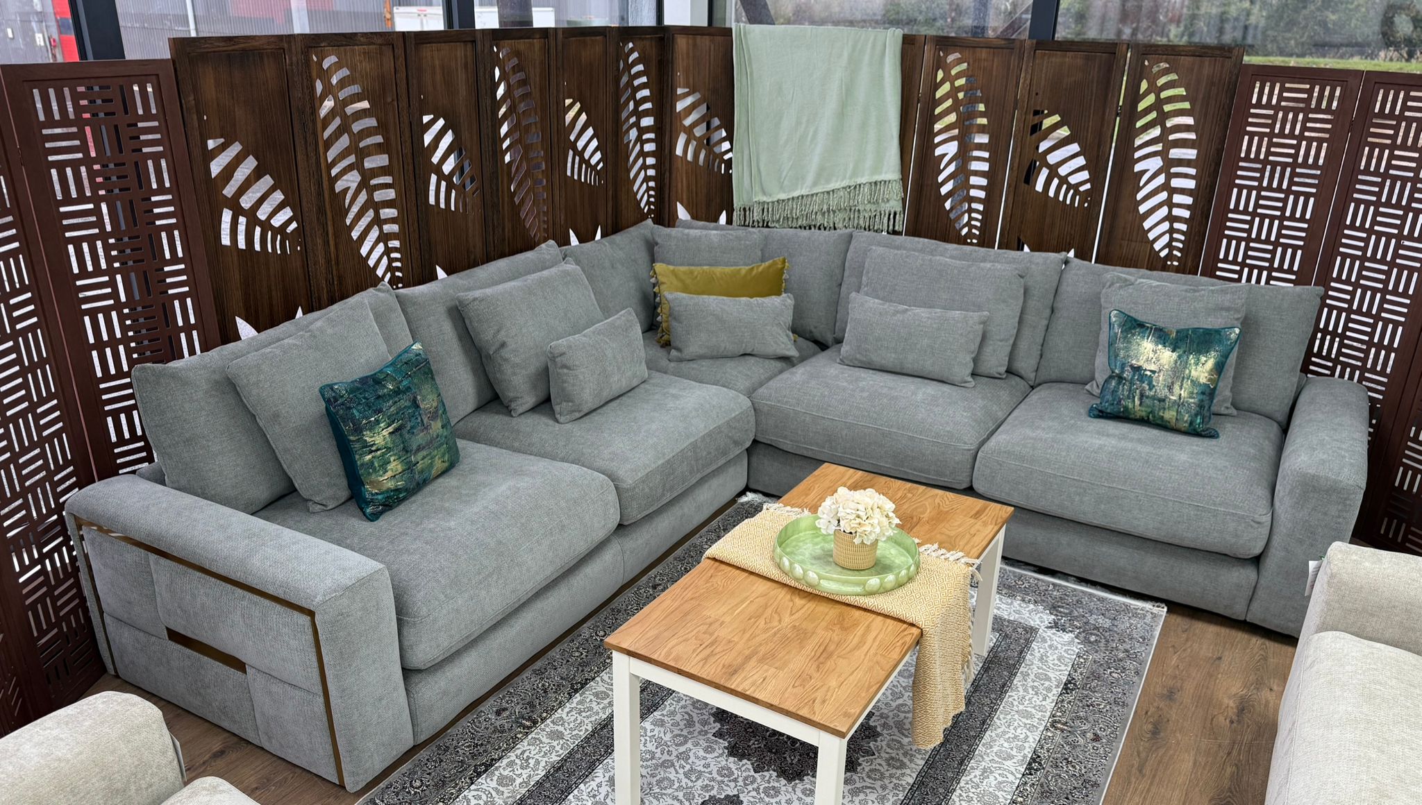 Sola large corner sofa grey 4