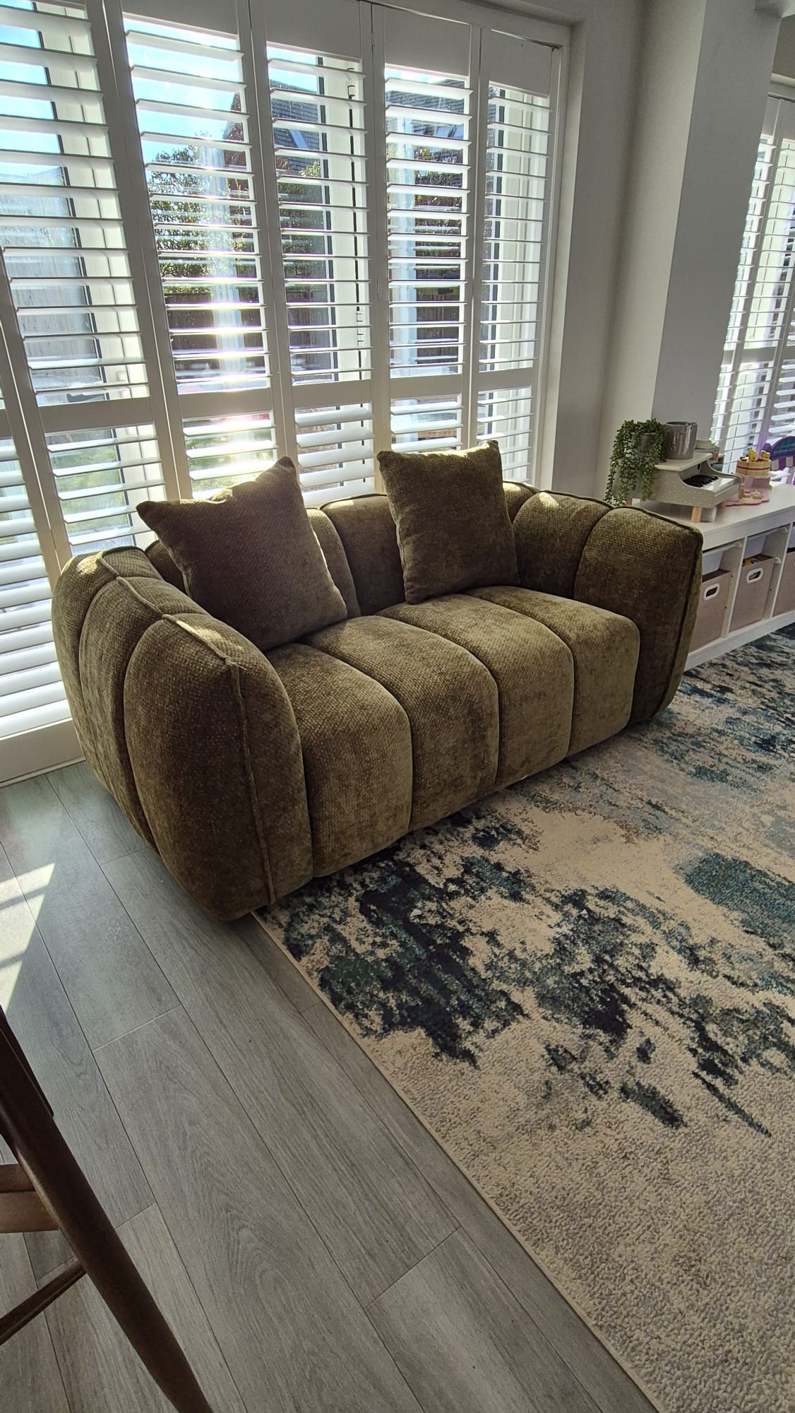 Vienna 2 Seater Sofa in Green